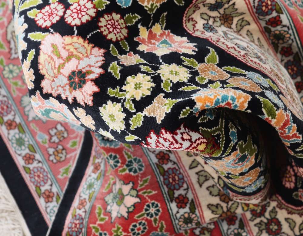 Oriental rug Hereke