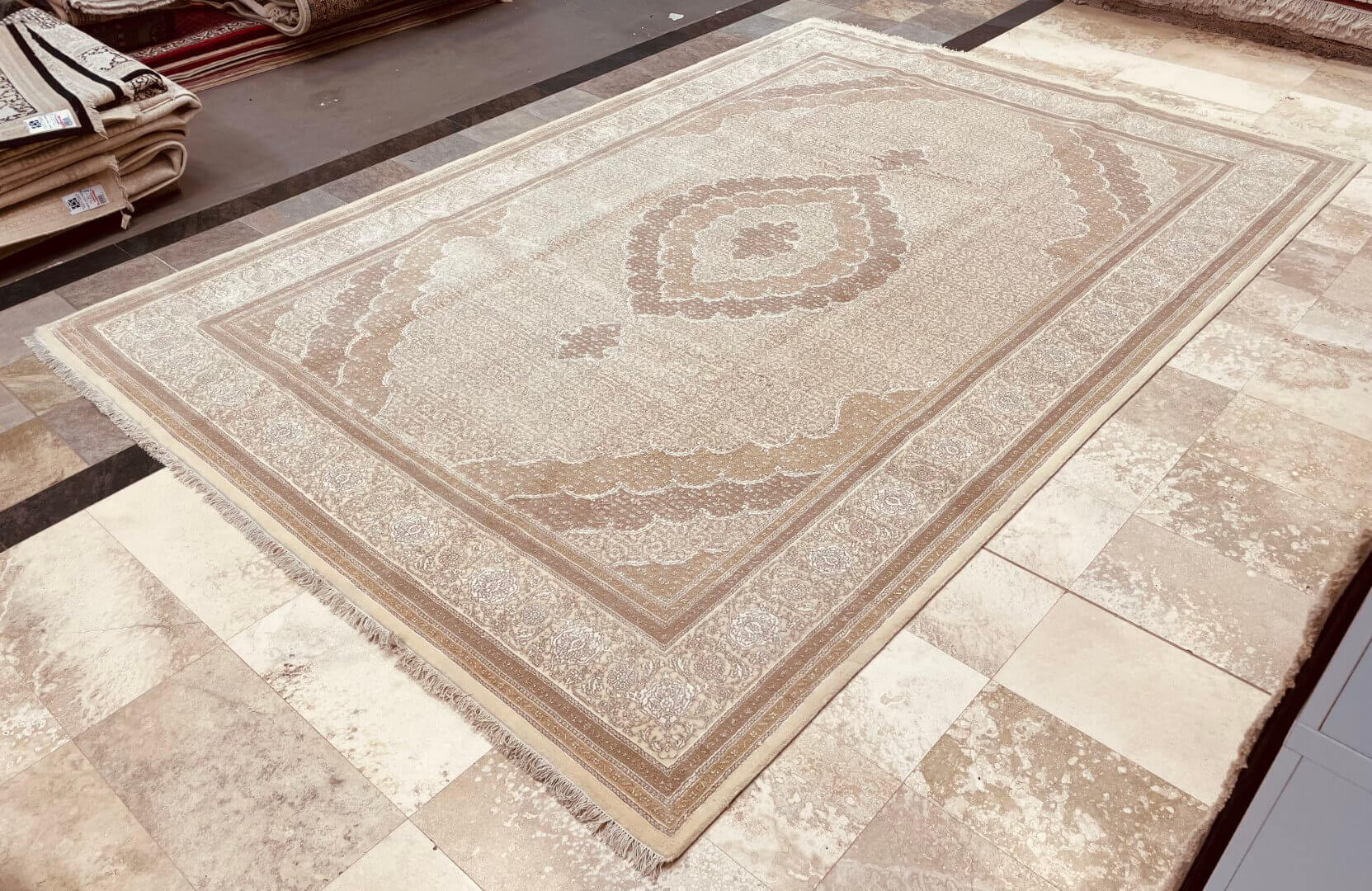 Oriental rug Tabriz Mahi Royal