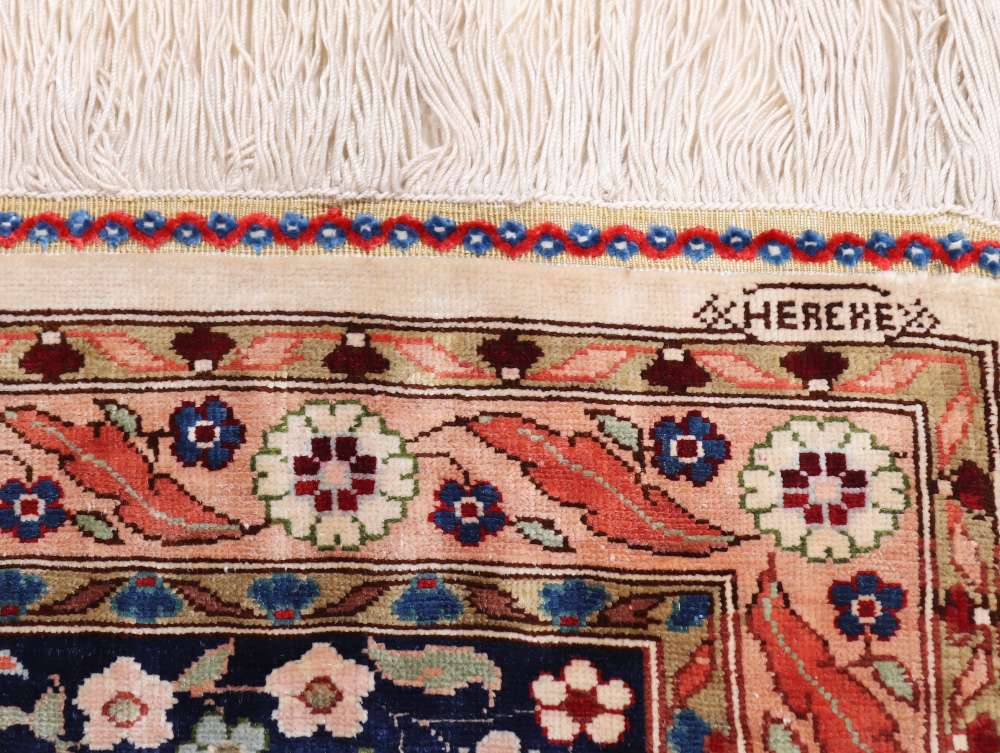 Oriental rug Hereke