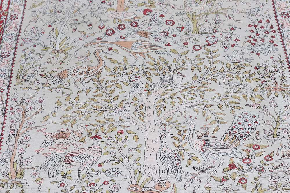 Oriental rug Hereke