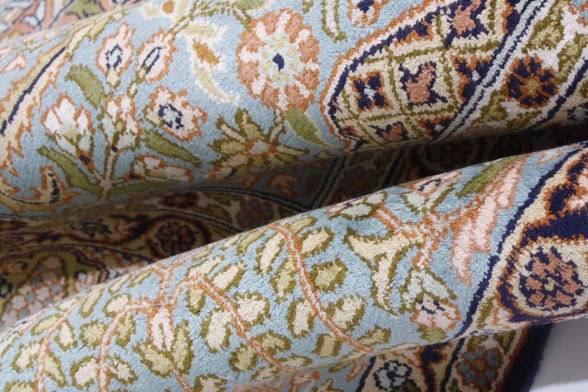 Oriental rug Kashmir Silk Exclusive