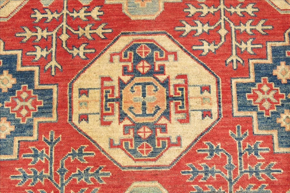 Orientální koberec Kazak
