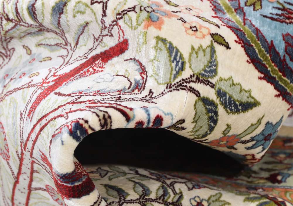 Oriental rug Hereke