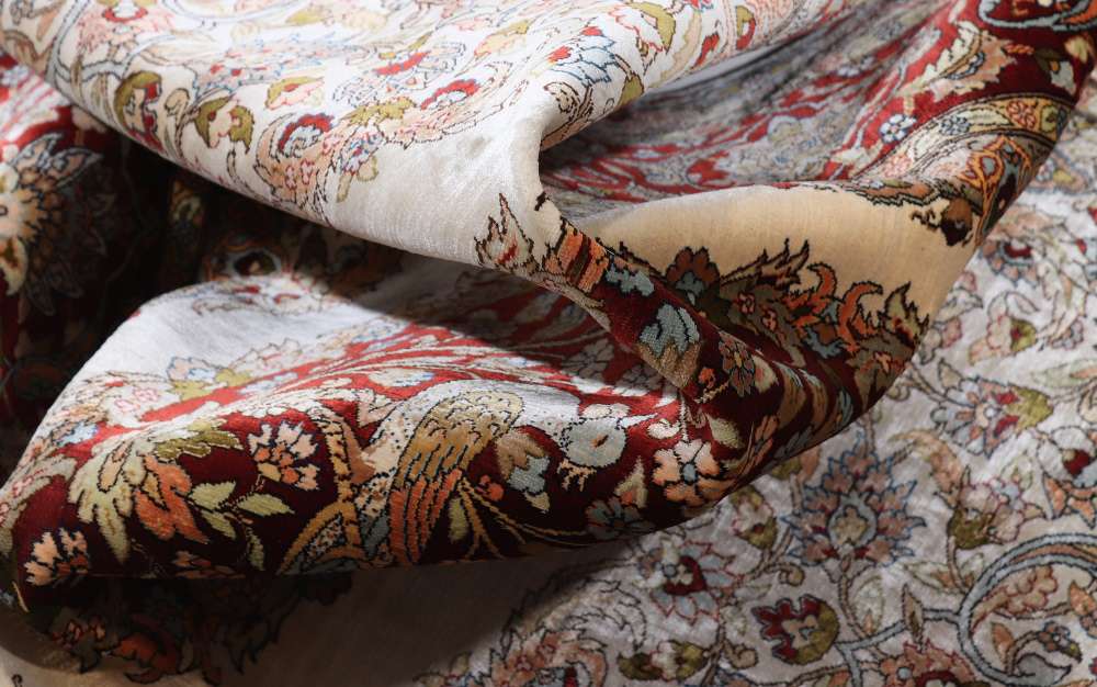 Oriental rug Hereke