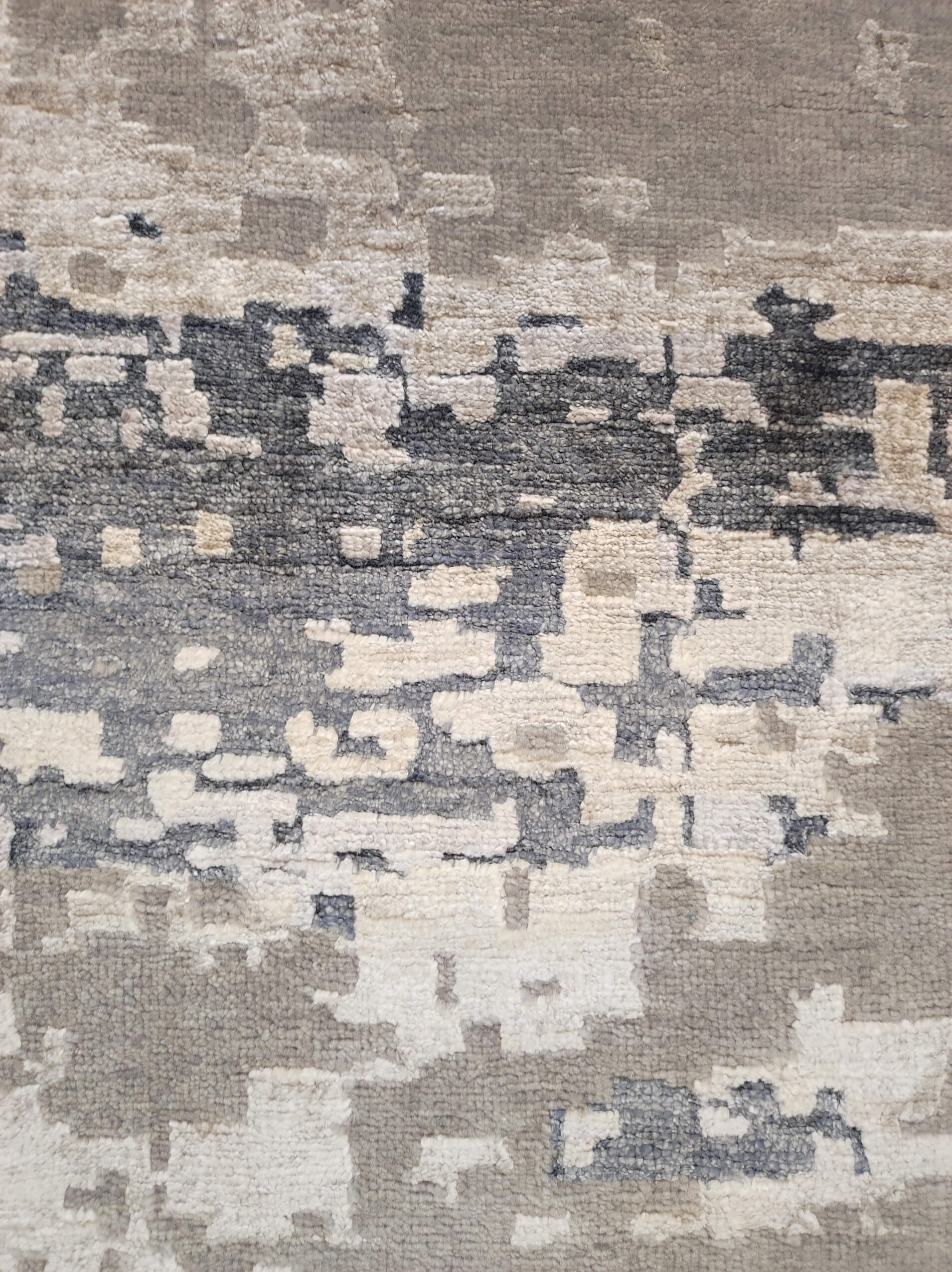 Modern rug Ikat Royal