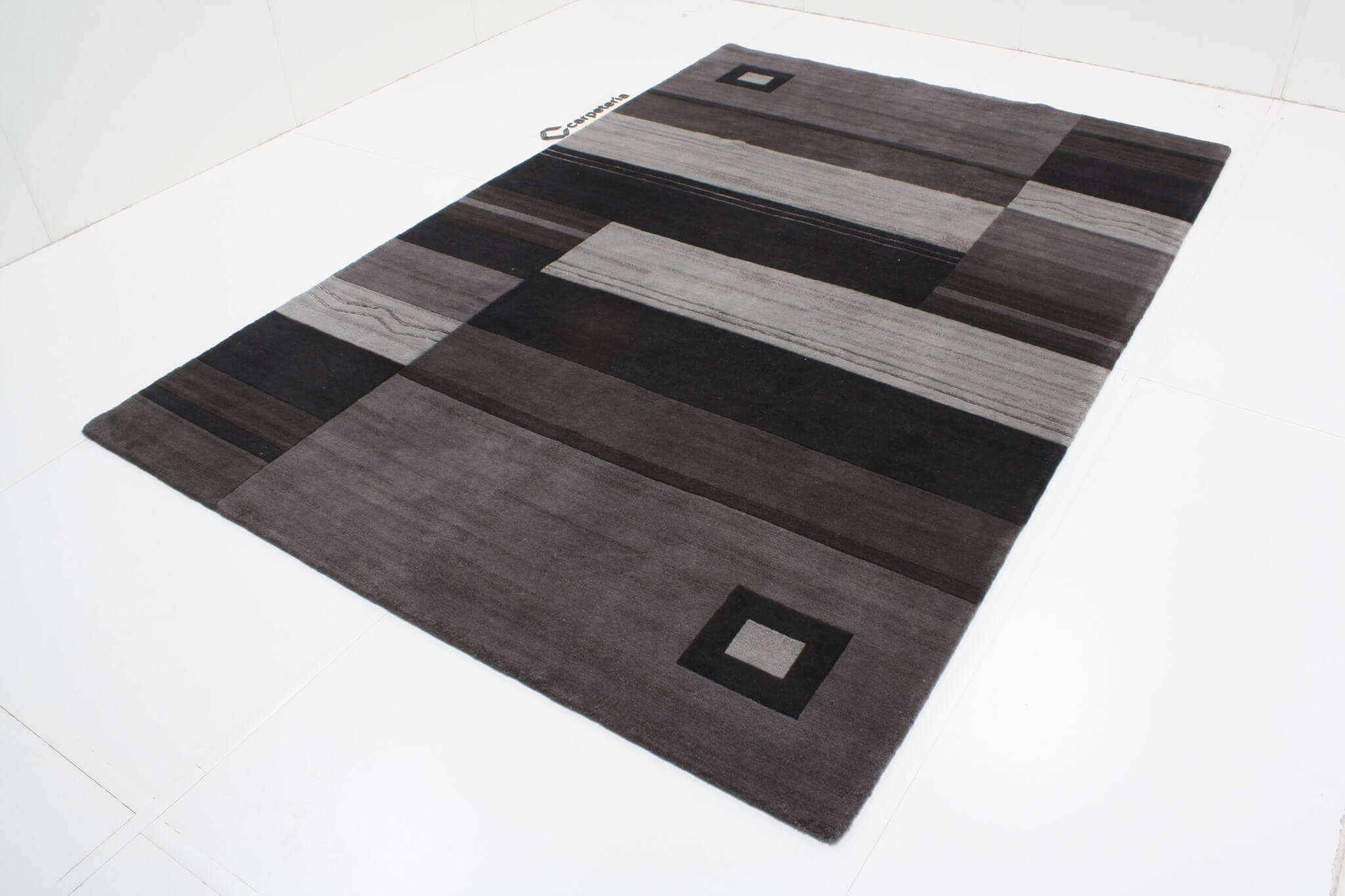 Modern rug Nepal Exclusive