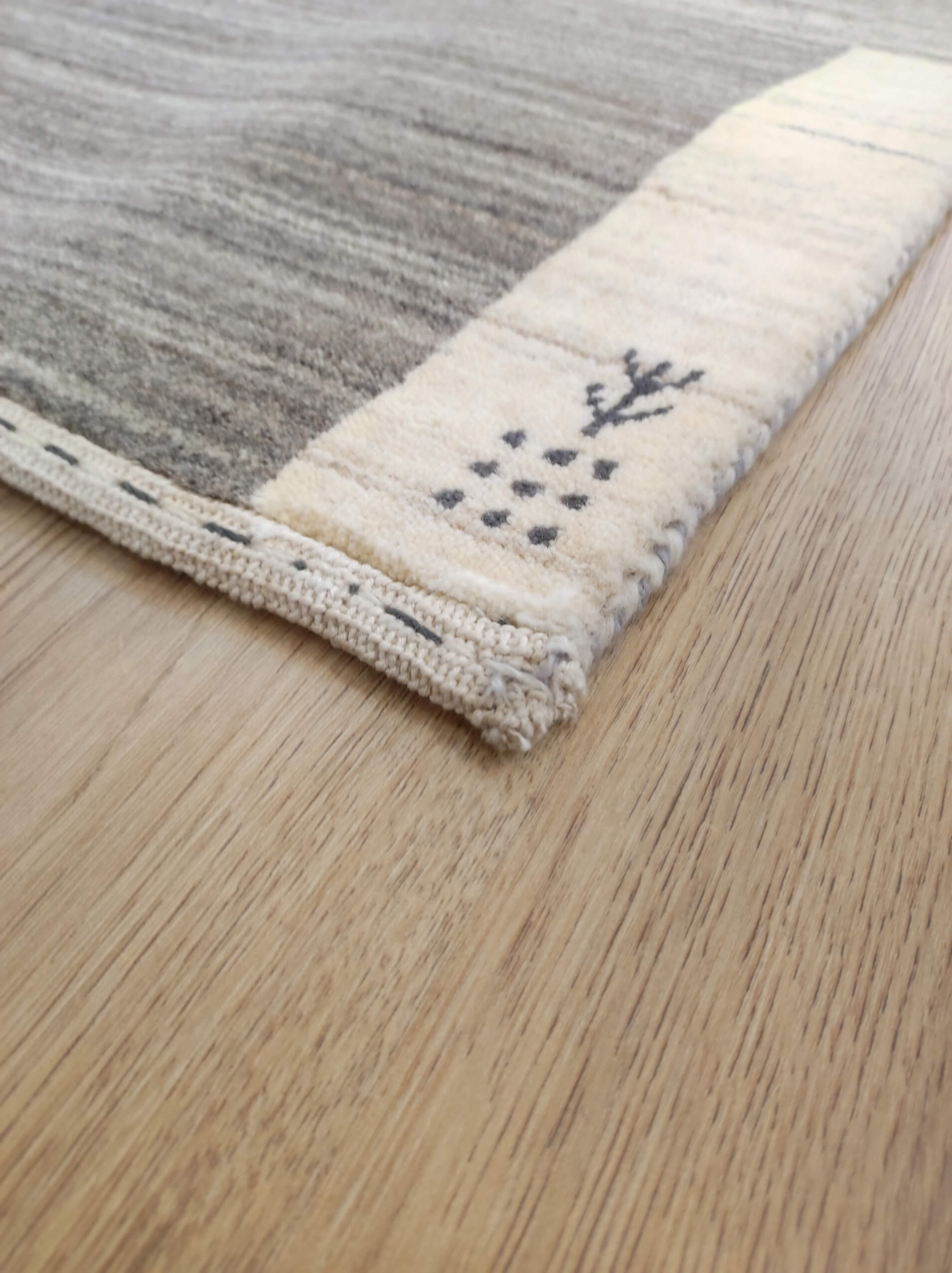 Modern rug Loribaft Exclusive