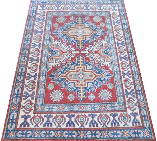 Orientální koberec Kazak
